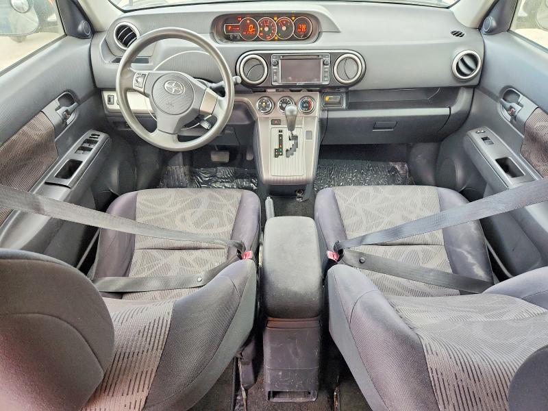 2013 Scion Xb VIN JTLZE4FE1DJ036187 COPART salvage auction — MINOR DENT/SCRATCHES, CA - DIS/DLR/EXP ONLY CLEAN TITLE, sold $475 on 2026-08-21 (photo 8)