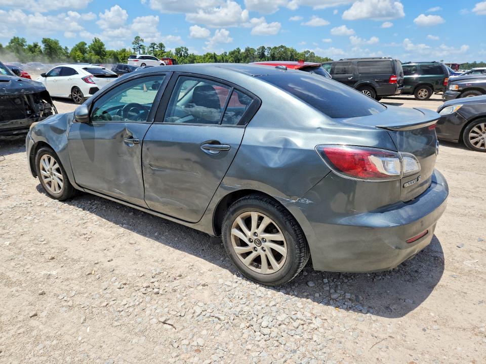 2013 Mazda 3 VIN JM1BL1V72D1777078 COPART salvage auction — WATER/FLOOD, Tx - Salvage Title-Flood Damage, sold $275 on 2026-07-28 (photo 2)