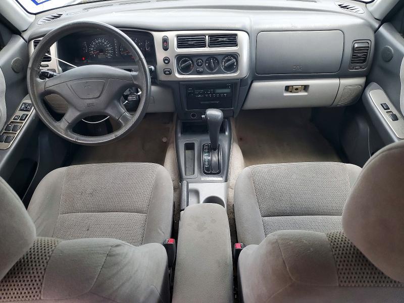 2001 Mitsubishi Montero VIN JA4LS31R71P054436 COPART salvage auction — FRONT END, FL - CERT OF TITLE SLVG REBUILDABLE, sold $500 on 2026-07-13 (photo 8)