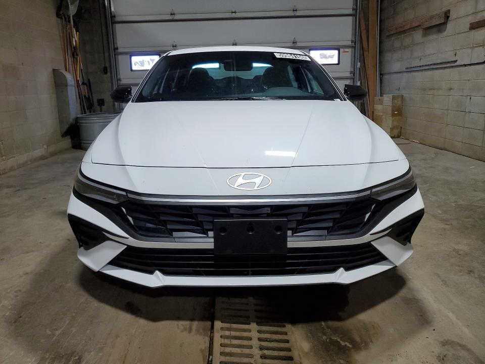 2026 Hyundai Elantra VIN KMHLM4DG1TU188312 COPART salvage auction — REAR END, MN - CERTIFICATE OF TITLE (P), sold $15,000 on 2026-07-08 (photo 5)