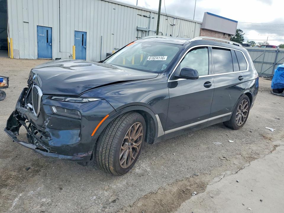 2026 BMW X7 VIN 5UX23EM04T9186860 — COPART salvage auction photo