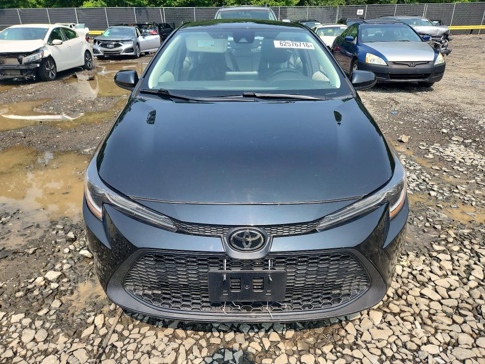 2022 Toyota Corolla VIN 5YFEPMAE0NP363141 COPART salvage auction — WATER/FLOOD, Md - Cert Of Salvage-Flood Damage, sold $4,150 on 2026-07-31 (photo 5)