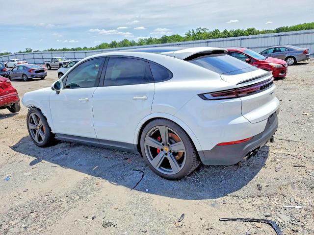 2024 Porsche Cayenne VIN WP1BL2AYXRDA60050 COPART salvage auction — FRONT END, Va - Cert Of Title - Salvage, sold $45,500 on 2026-09-30 (photo 2)