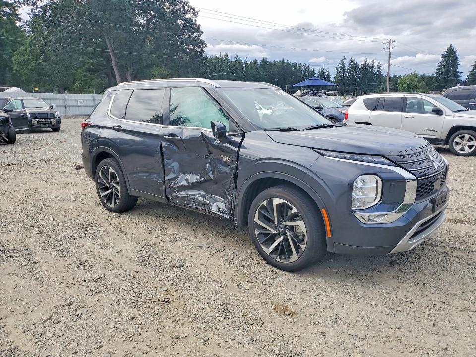 2025 Mitsubishi Outlander VIN JA4T5WA99SZ002157 COPART salvage auction — SIDE, Wa - Bill Of Sale, sold $5,200 on 2026-07-28 (photo 4)