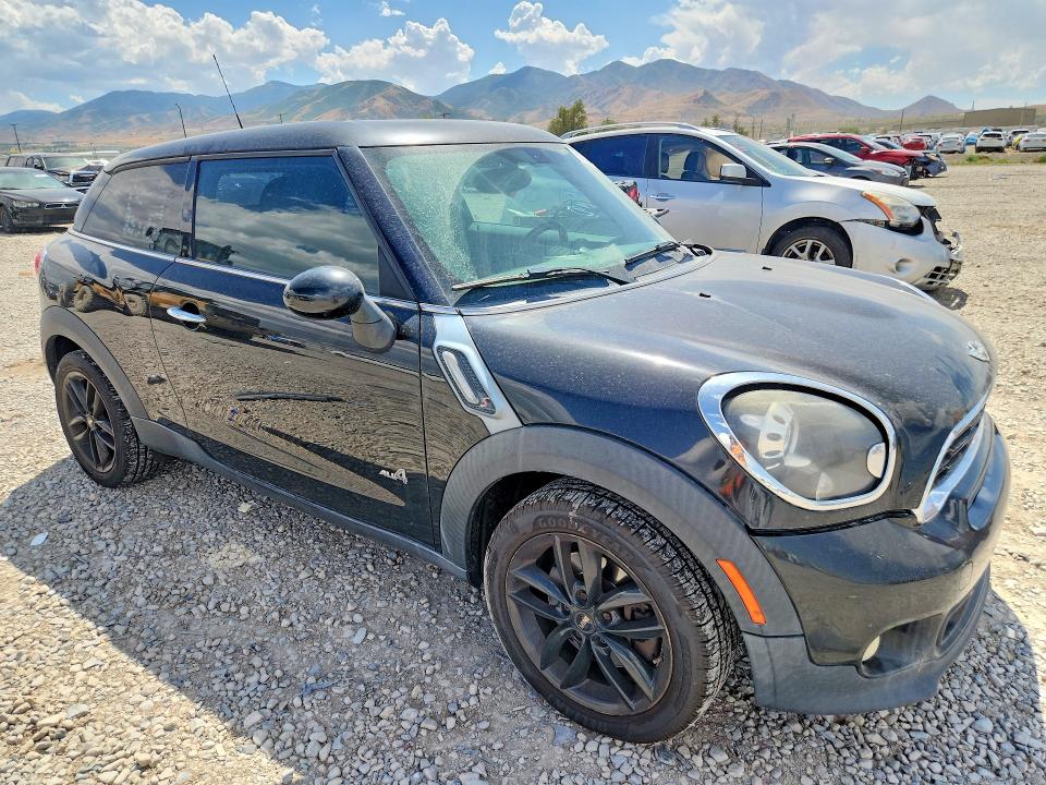 2014 Mini Cooper VIN WMWSS7C56EWN71920 COPART salvage auction — NORMAL WEAR, UT - CERTIFICATE OF TITLE, sold $1,450 on 2026-07-28 (photo 4)