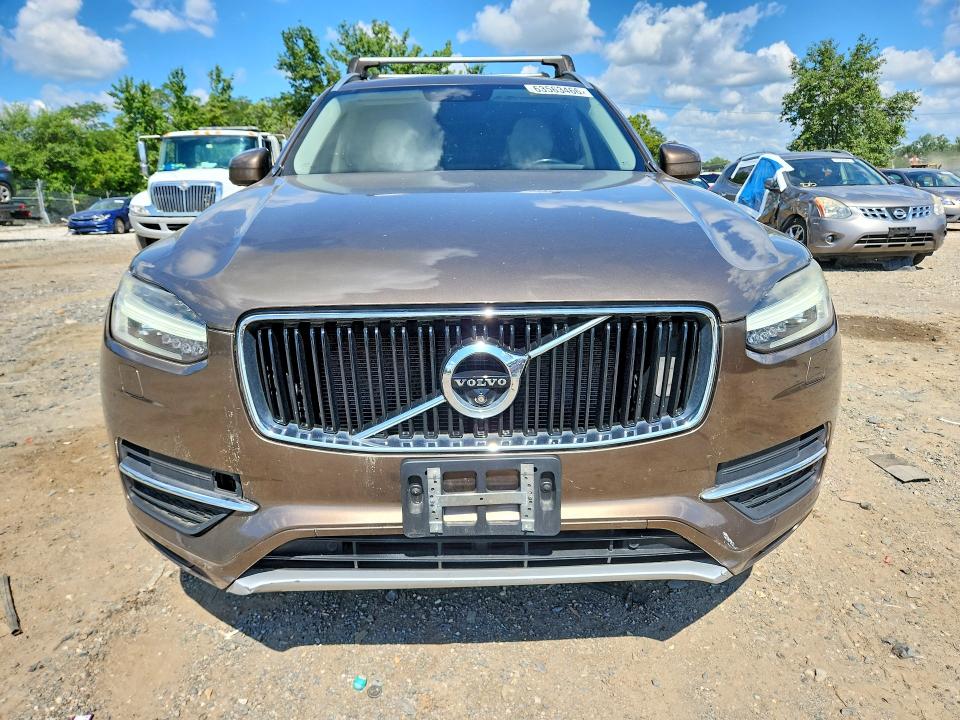 2016 Volvo Xc90 VIN YV4BC0PK5G1046027 COPART salvage auction — MINOR DENT/SCRATCHES, MD - CERTIFICATE OF TITLE, sold $2,100 on 2026-08-06 (photo 5)