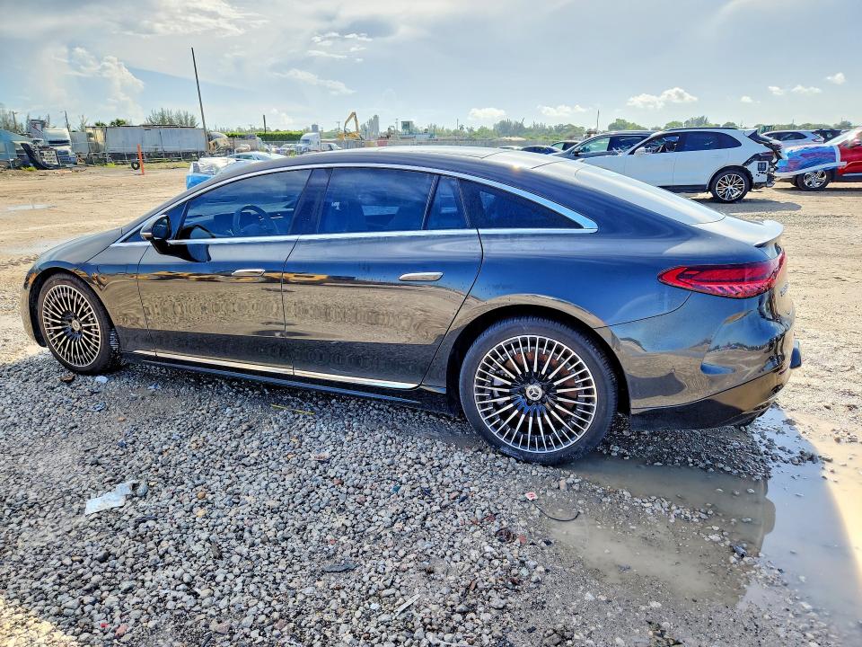 2023 Mercedes-benz VIN W1KCG2DB6PA031702 COPART salvage auction — SIDE, Fl - Certificate Of Title, sold $18,200 on 2026-07-28 (photo 2)