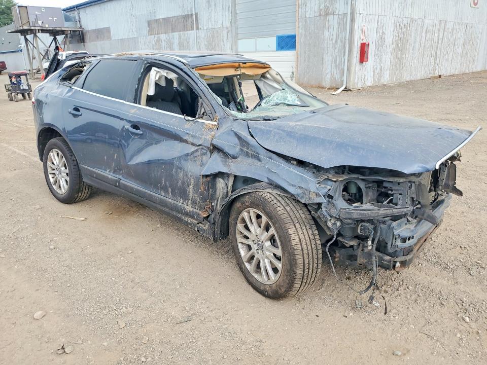 2010 Volvo Xc60 VIN YV4992DZ5A2083767 COPART salvage auction — ROLLOVER, MI - CERTIFICATE OF TITLE, sold $500 on 2026-08-12 (photo 4)