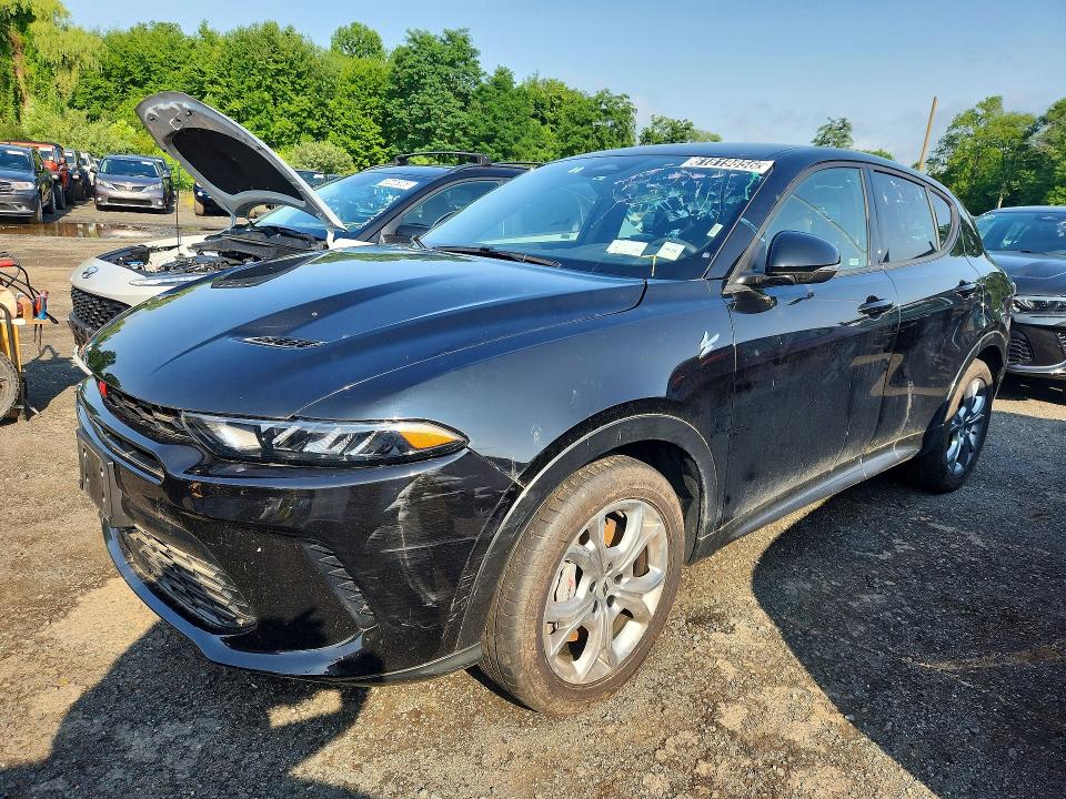 2024 Dodge Hornet VIN ZACPDFCWXR3A43927 — COPART salvage auction photo