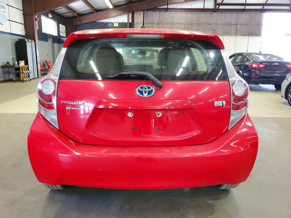 2014 Toyota Prius c VIN JTDKDTB37E1569600 COPART salvage auction — MINOR DENT/SCRATCHES, VT - CERTIFICATE OF TITLE (P), sold $3,200 on 2026-07-27 (photo 6)