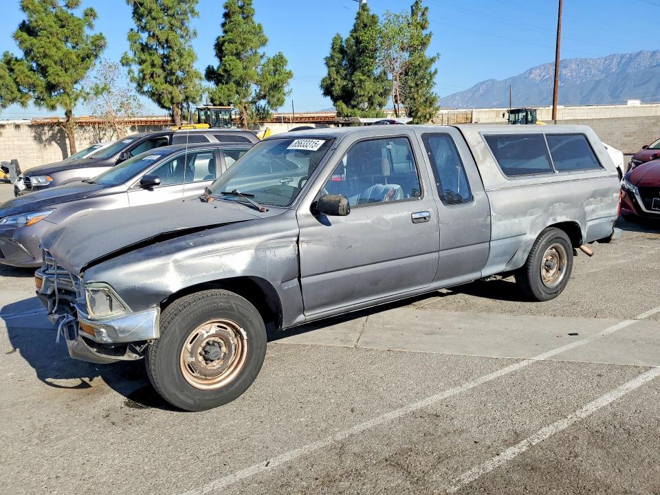 1991 Toyota Pickup VIN JT4RN93P1M5038691 COPART salvage auction — ALL OVER, CA - DIS/DLR/EXP ONLY CLEAN TITLE, sold $1,650 on 2026-07-28 (photo 1)