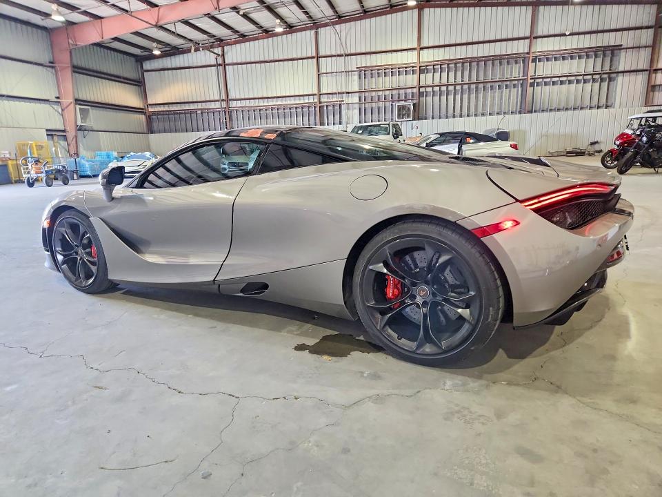 2018 Mclaren 720s VIN SBM14DCA3JW002108 COPART salvage auction — ROOF, Fl - Cert Of Title W/Slvg History, sold $55,500 on 2026-07-29 (photo 2)