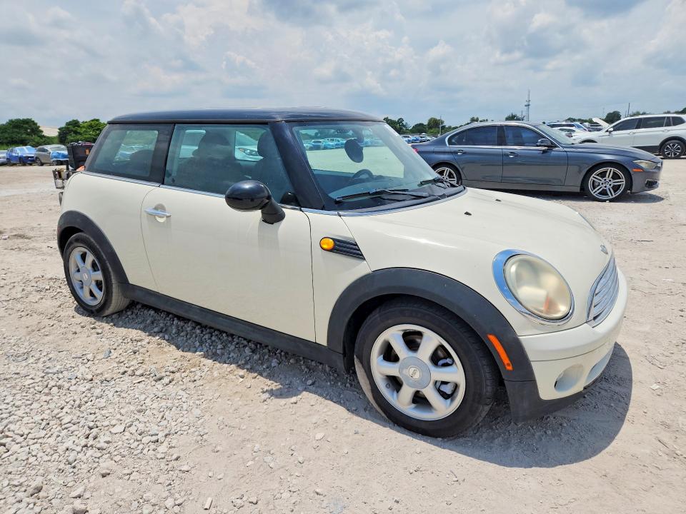 2008 Mini Cooper VIN WMWMF33578TT66280 COPART salvage auction — FRONT END, FL - CERTIFICATE OF TITLE (P), sold $275 on 2026-08-06 (photo 4)