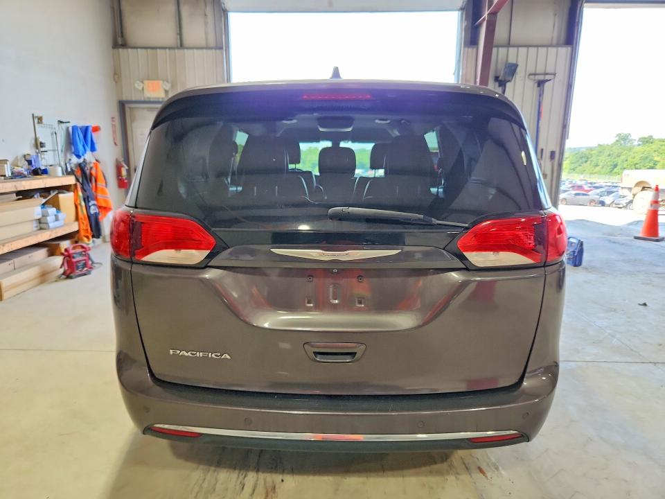 2017 Chrysler Pacifica VIN 2C4RC1BGXHR644945 COPART salvage auction — REAR END, Md - Certificate Of Title, sold $3,900 on 2026-07-17 (photo 6)
