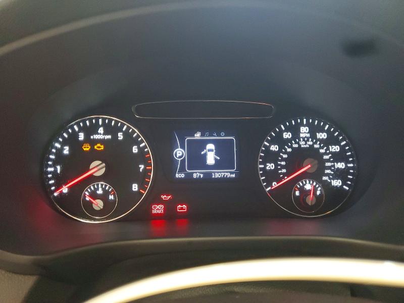 2016 Kia Sorento VIN 5XYPG4A32GG026971 COPART salvage auction — MINOR DENT/SCRATCHES, Va - Certificate Of Title, sold $1,800 on 2026-07-31 (photo 9)