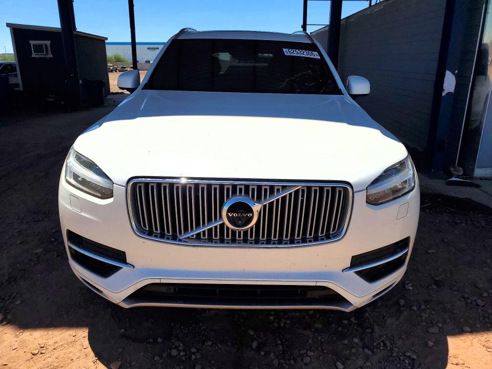 2018 Volvo Xc90 VIN YV4BR0PL3J1217162 COPART salvage auction — MINOR DENT/SCRATCHES, Az - Certificate Of Title, sold $1,750 on 2026-07-28 (photo 5)
