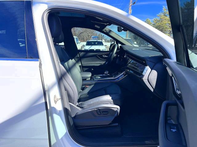 2023 Audi Q7 VIN WA1ACBF70PD010097 COPART salvage auction — MINOR DENT/SCRATCHES, Ca - Certificate Of Title (P), sold $16,400 on 2026-07-22 (photo 5)
