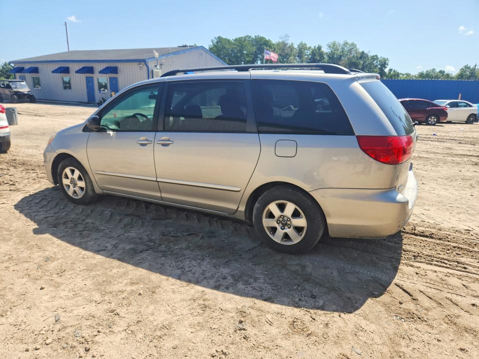 2008 Toyota Sienna VIN 5TDZK23C28S120135 COPART salvage auction — ROOF, FL - CERTIFICATE OF TITLE, sold $950 on 2026-07-24 (photo 2)