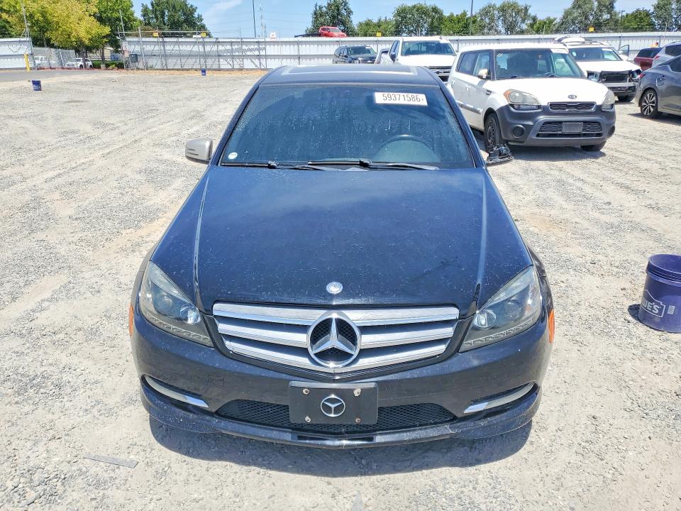 2011 Mercedes-benz C class VIN WDDGF8BB3BR181450 COPART salvage auction — SIDE, Ca - Dlr/Dis/Exp Only Salvage Title, sold $825 on 2026-07-21 (photo 5)