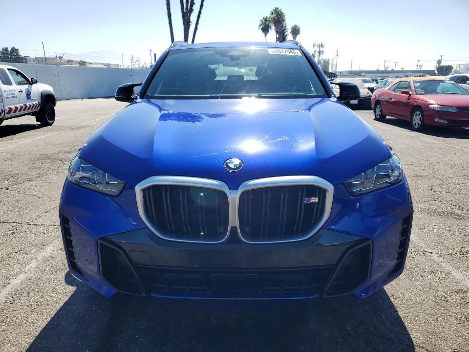 2026 BMW X5 VIN 5UX33EU04T9018947 COPART salvage auction — NORMAL WEAR, Wi - Dis/Dlr/Exp Only Clean Title, sold $45,500 on 2026-07-30 (photo 5)