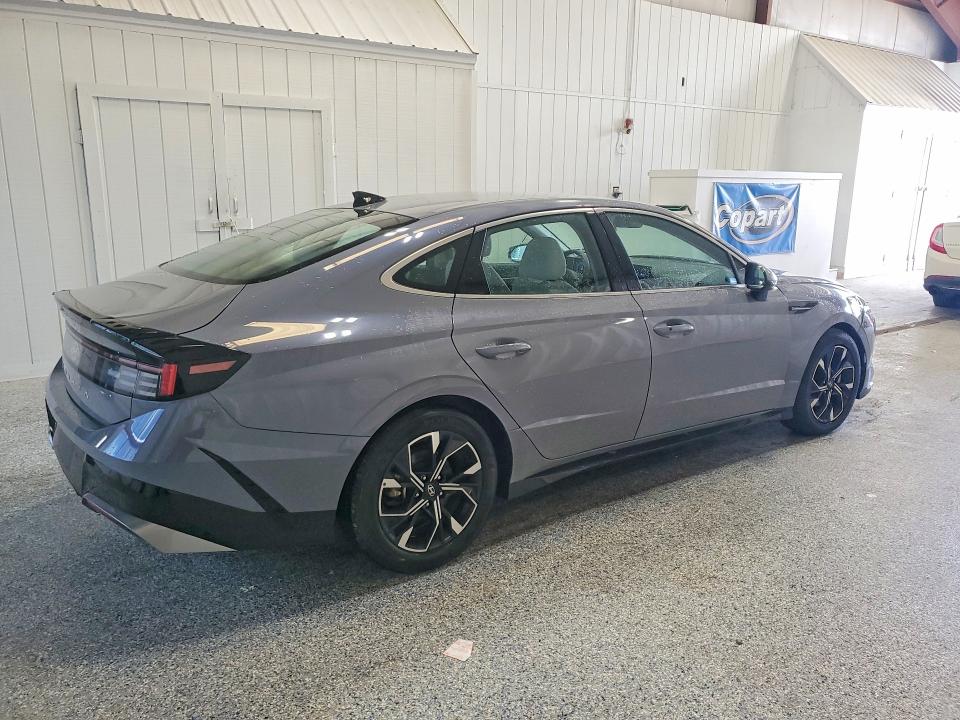 2025 Hyundai Sonata VIN KMHL64JA2SA461820 COPART salvage auction — SIDE, TX - CERTIFICATE OF TITLE, sold $12,100 on 2026-07-15 (photo 3)