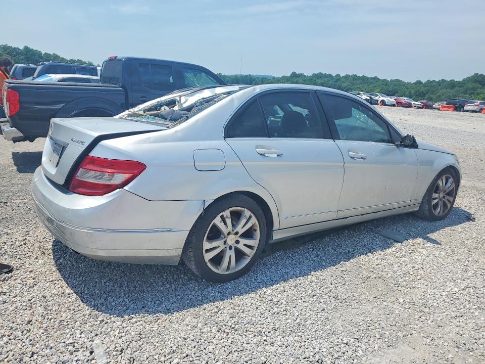 2011 Mercedes-benz C class VIN WDDGF8BB8BR167270 COPART salvage auction — ROOF, PA - CERT OF SALV-R=RECONSTRUCTED, sold $400 on 2026-08-13 (photo 3)