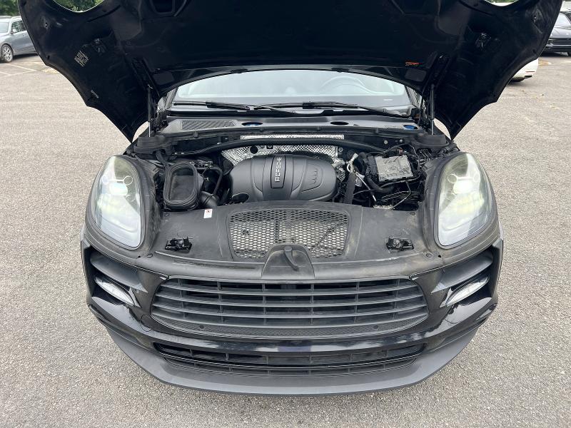 2019 Porsche Macan VIN WP1AA2A5XKLB09296 COPART salvage auction — MINOR DENT/SCRATCHES, Fl - Certificate Of Title (P), sold $11,900 on 2026-07-31 (photo 8)