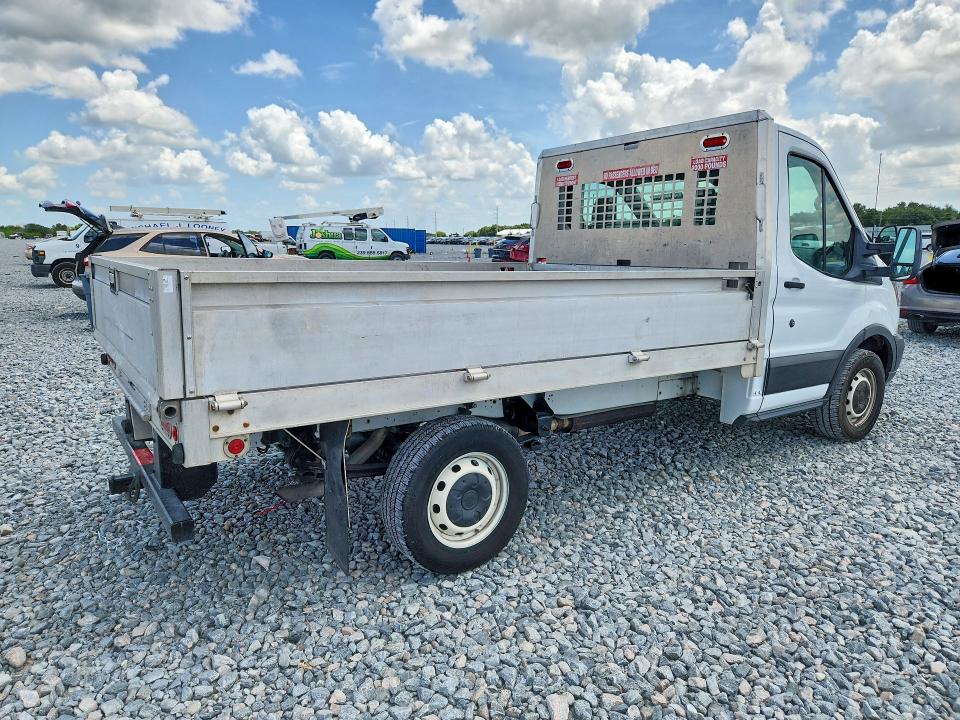 2019 Ford Transit VIN 1FDYR5ZMXKKA40729 COPART salvage auction — MINOR DENT/SCRATCHES, MI - CERTIFICATE OF TITLE, sold $10,500 on 2026-08-03 (photo 3)