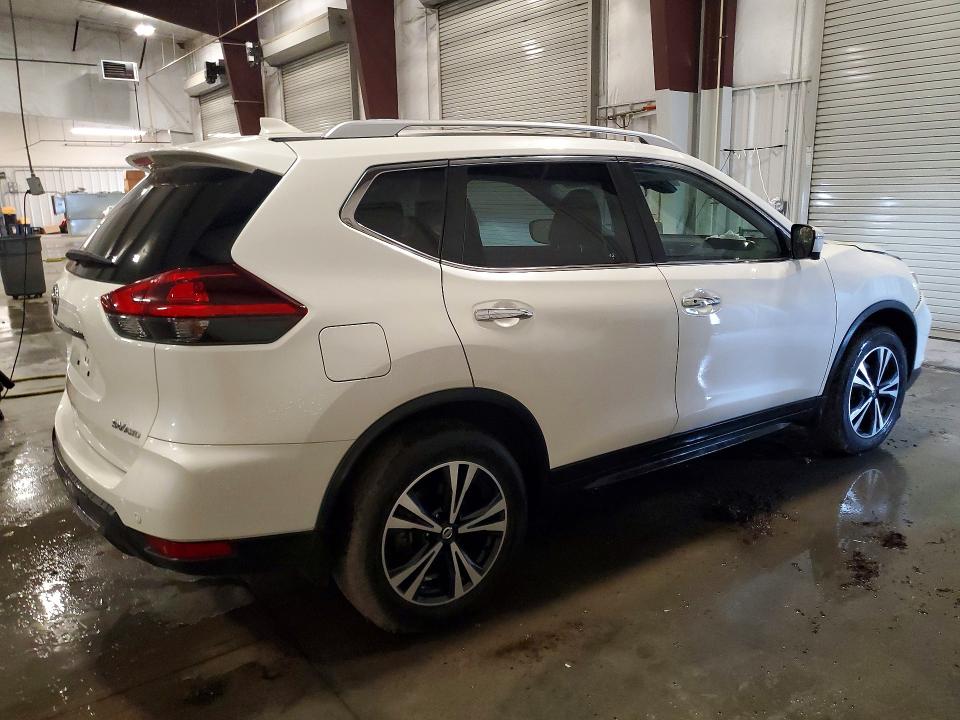 2019 Nissan Rogue VIN JN8AT2MV7KW402261 COPART salvage auction — FRONT END, MN - CERT OF TITLE-SALVAGE, sold $5,200 on 2026-07-13 (photo 3)