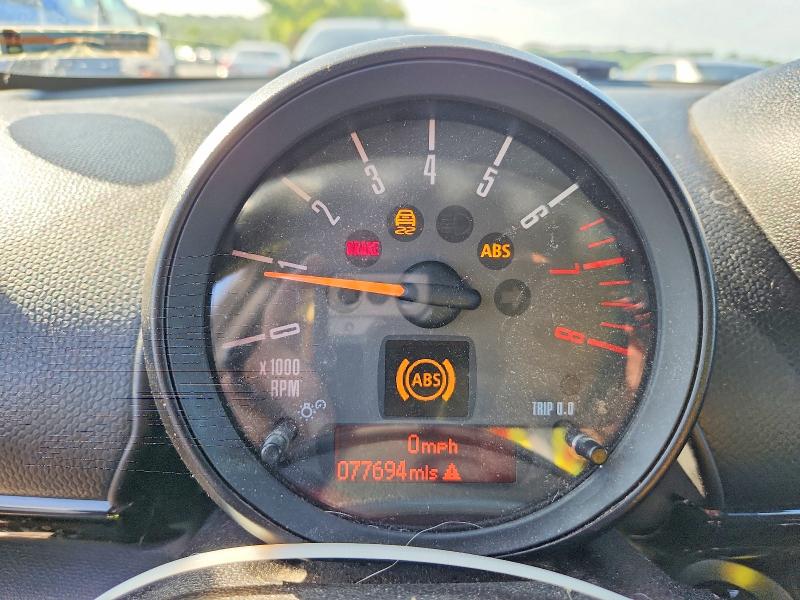 2016 Mini Cooper VIN WMWZB3C5XGWM33551 COPART salvage auction — MINOR DENT/SCRATCHES, Mt - Certificate Of Title, sold $400 on 2026-07-29 (photo 9)