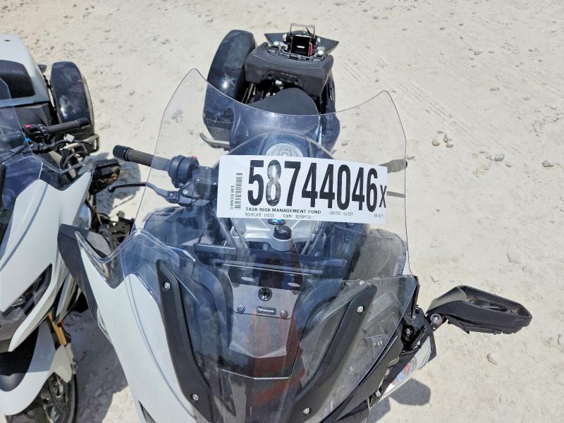 2024 BMW R VIN WB10L0303R6K21277 COPART salvage auction — SIDE, Tx - Salvage Vehicle Title, sold $2,400 on 2026-07-30 (photo 5)