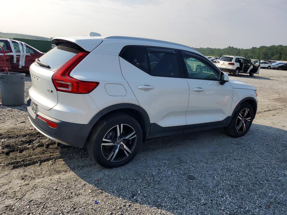 2023 Volvo Xc40 VIN YV4L12UK0P2951022 COPART salvage auction — MINOR DENT/SCRATCHES, Sc - Certificate Of Title, sold $12,000 on 2026-08-05 (photo 3)