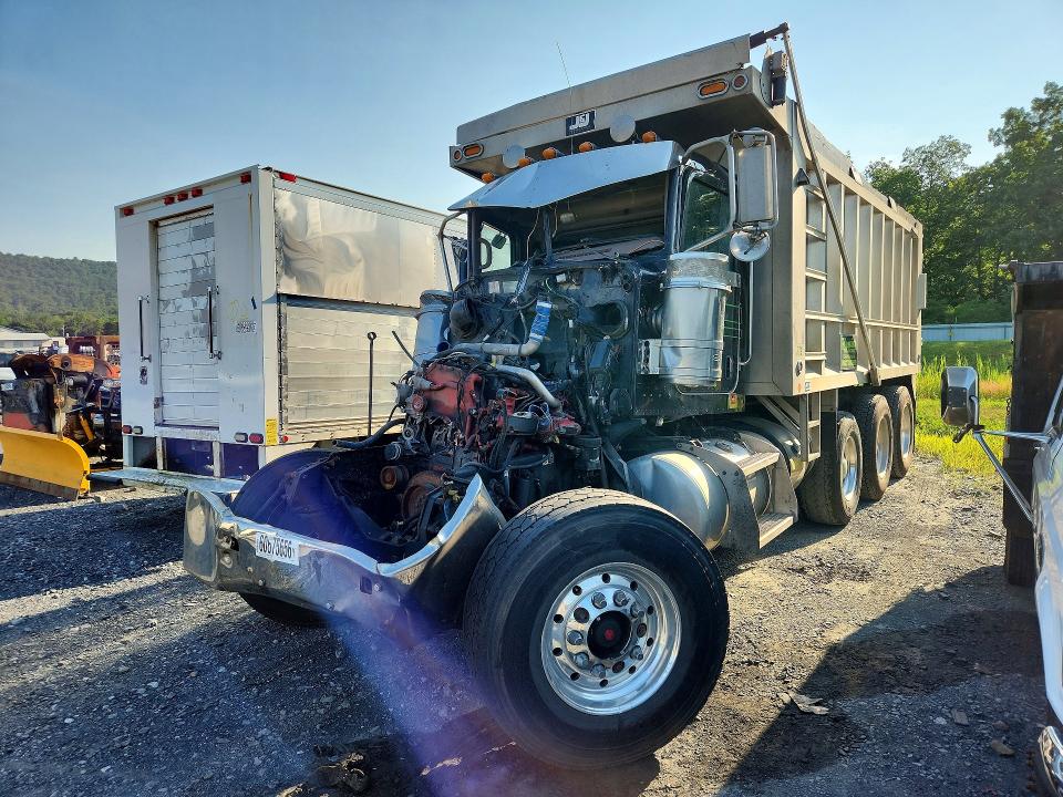2019 Peterbilt 389 VIN 1NPXL40X2KD616278 — COPART salvage auction photo