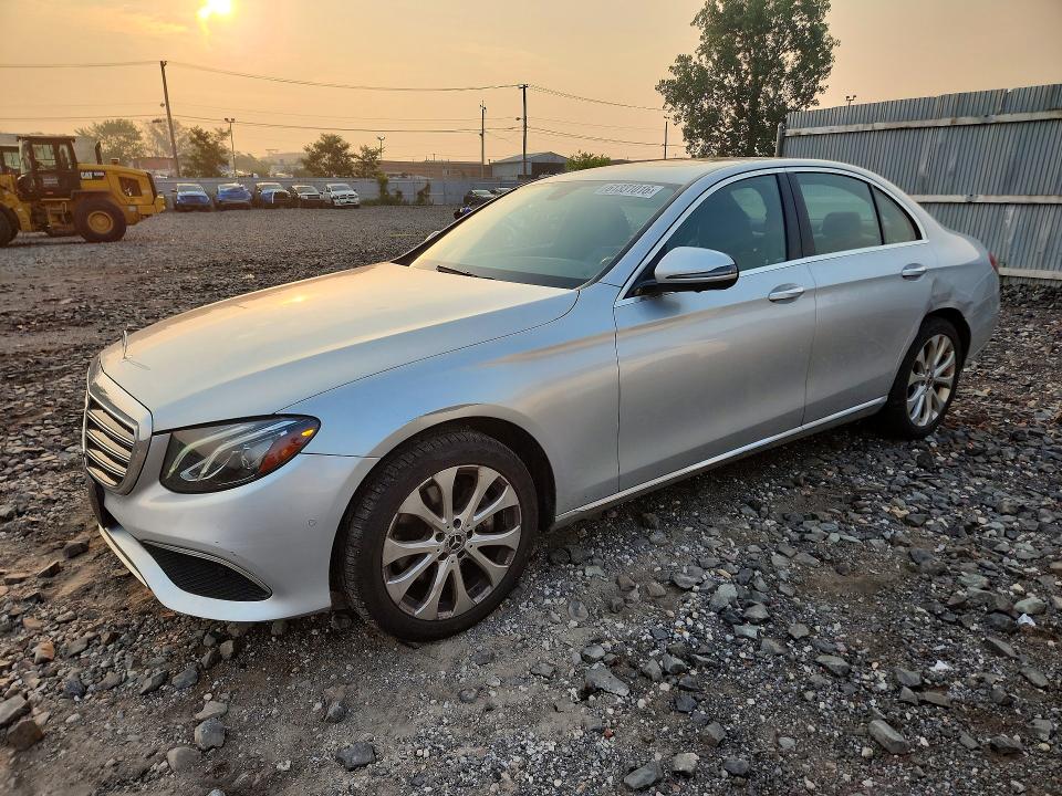 2019 Mercedes-benz E-klasse VIN WDDZF4KB9KA562784 COPART salvage auction — WATER/FLOOD, Ny - Mv-907A Salvage Certificate, sold $4,200 on 2026-07-28 (photo 1)