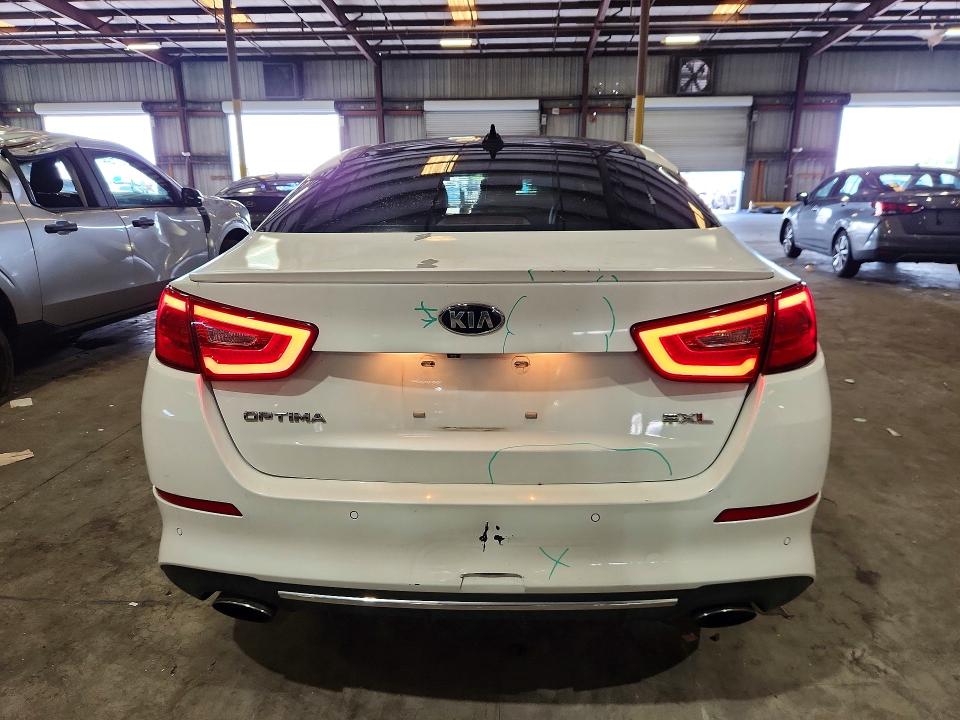 2015 Kia VIN 5XXGR4A60FG484032 COPART salvage auction — REAR END, Fl - Cert Of Title Slvg Rebuildable, sold $1,050 on 2026-07-15 (photo 6)