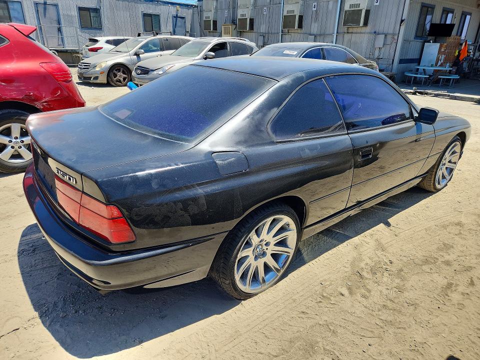 1991 BMW 850 VIN WBAEG1319MCB42394 COPART salvage auction — MINOR DENT/SCRATCHES, FL - DIS/DLR/EXP ONLY CLEAN TITLE (P), sold $2,100 on 2026-08-03 (photo 3)