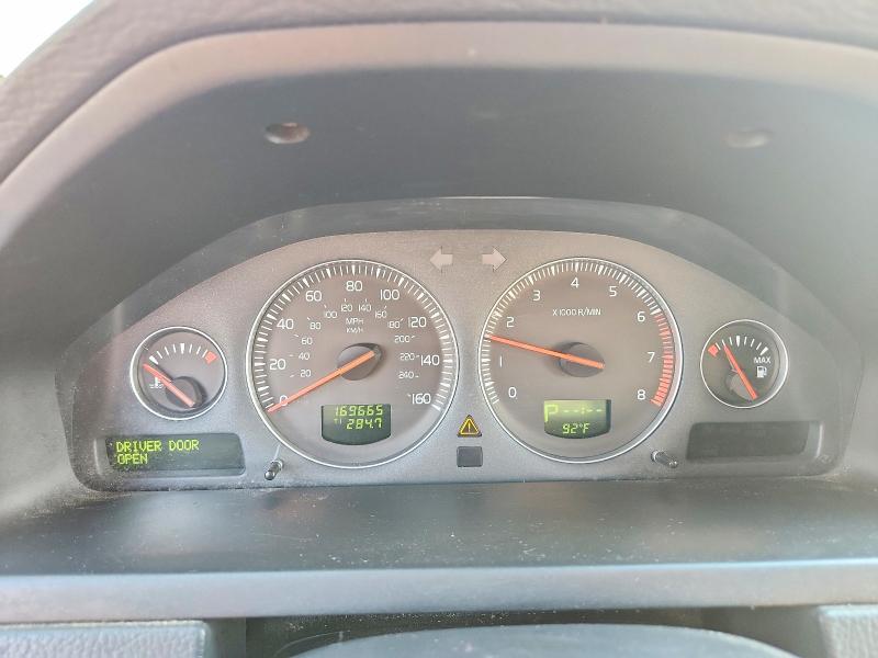 2006 Volvo Xc90 VIN YV4CZ592861299614 COPART salvage auction — SIDE, CO - SALVAGE TITLE, sold $400 on 2026-07-29 (photo 9)