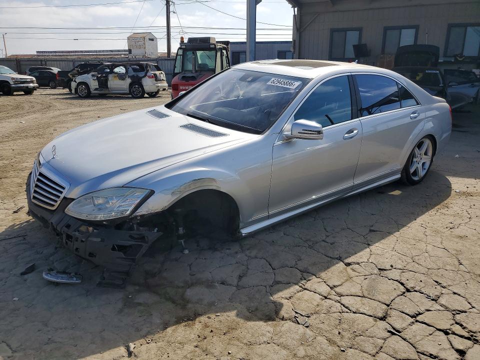 2011 Mercedes-benz S-klasse VIN WDDNG7BB8BA386842 COPART salvage auction — FRONT END, Ca - Salvage Certificate, sold $1,650 on 2026-08-13 (photo 1)