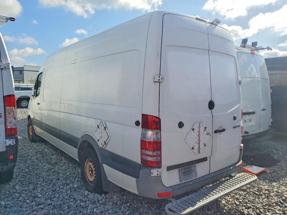 2012 Mercedes-benz Sprinter VIN WD3PE8CB8C5704671 COPART salvage auction — FRONT END, Fl - Certificate Of Title, sold $1 on 2026-07-28 (photo 2)