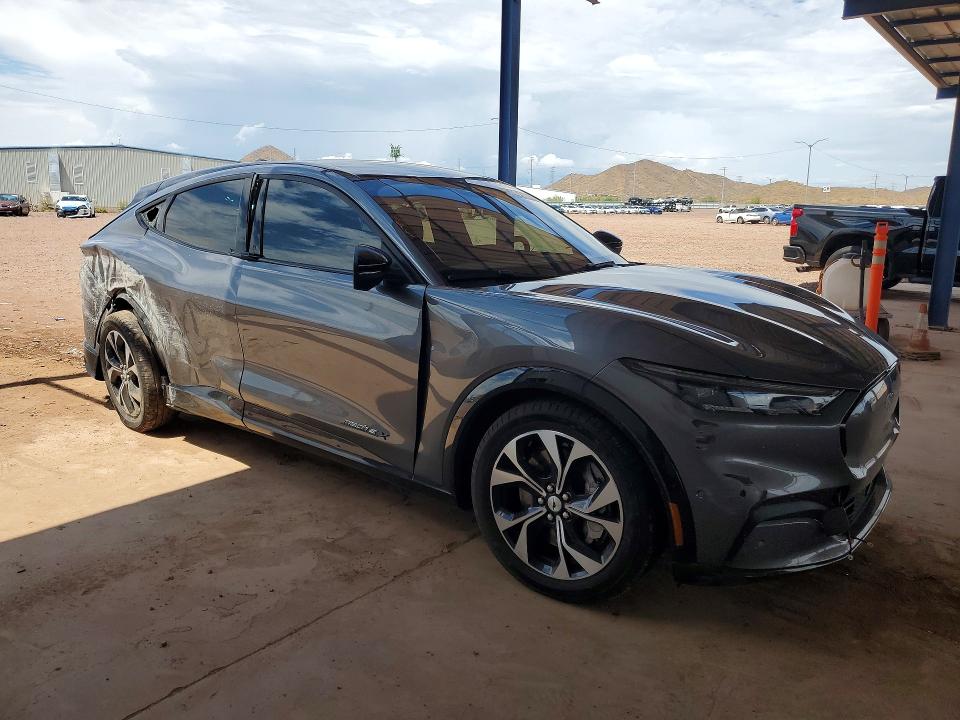 2023 Ford Mustang mach-e VIN 3FMTK3R71PMA68223 COPART salvage auction — REAR END, Az - Cert Of Title - Salvage, sold $9,200 on 2026-08-20 (photo 4)