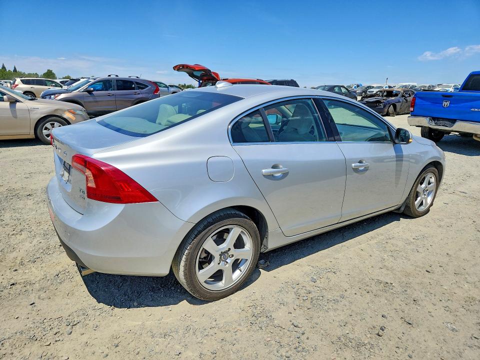 2012 Volvo S60 VIN YV1622FS0C2120747 COPART salvage auction — REAR END, CA - SALVAGE CERTIFICATE, sold $625 on 2026-08-11 (photo 3)