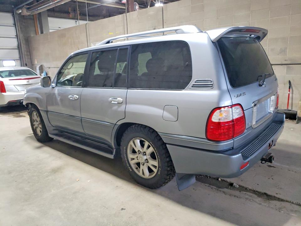2005 Lexus Lx 470 VIN JTJHT00W253551614 COPART salvage auction — FRONT END, Mn - Cert Of Title-Salvage, sold $275 on 2026-07-30 (photo 2)