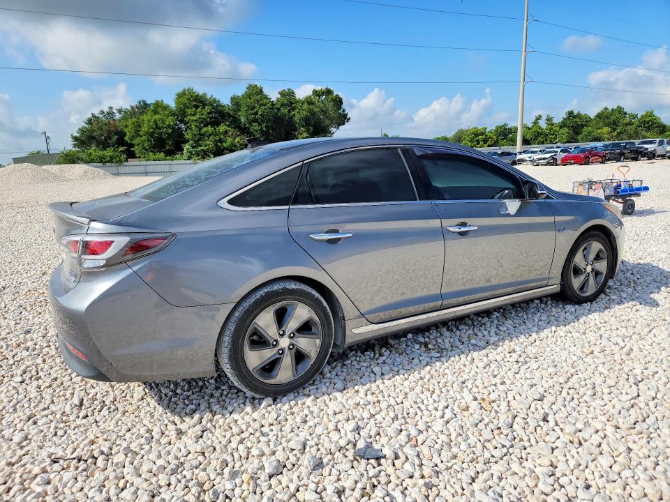 2017 Hyundai Sonata VIN KMHE34L16HA056583 COPART salvage auction — UNDERCARRIAGE, TX - SALVAGE VEHICLE TITLE (P), sold $70 on 2026-07-16 (photo 3)