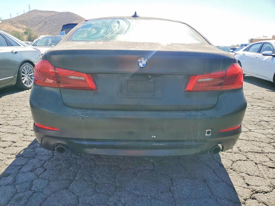 2020 BMW 5er VIN WBAJA9C07LB399822 COPART salvage auction — MINOR DENT/SCRATCHES, CA - DIS/DLR/EXP ONLY CLEAN TITLE, sold $5,200 on 2026-07-30 (photo 6)