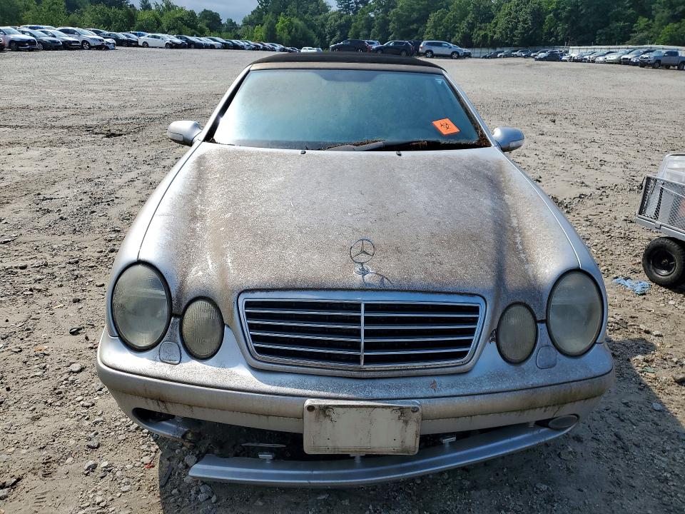 2002 Mercedes-benz Clk-class VIN WDBLK70G62T103758 COPART salvage auction — MINOR DENT/SCRATCHES, MA - CERTIFICATE OF TITLE, sold $100 on 2026-07-30 (photo 5)