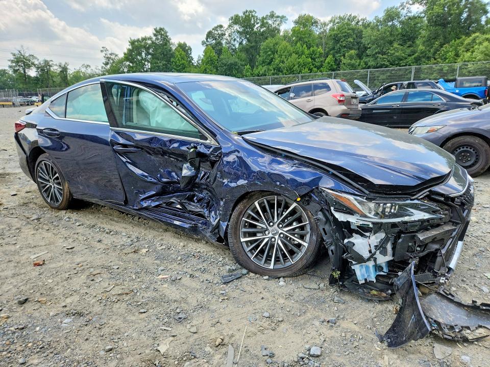 2025 Lexus Es 300h VIN 58ADA1C16SU075276 COPART salvage auction — FRONT END, Md - Cert Of Salvage > 75% Damage, sold $13,200 on 2026-08-28 (photo 4)