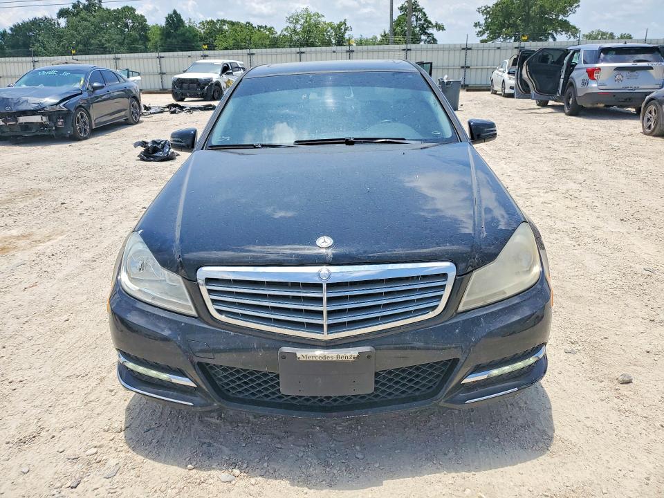 2012 Merz C-class VIN WDDGF8BBXCR200027 COPART salvage auction — SIDE, AL - CERT OF TITLE-SALVAGE TITLE (P), sold $400 on 2026-07-09 (photo 5)