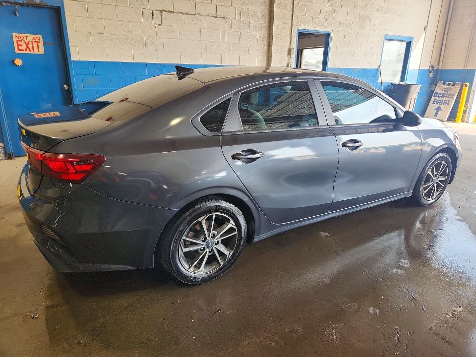 2023 Kia Forte VIN 3KPF24AD8PE555289 COPART salvage auction — REAR END, FL - CERTIFICATE OF TITLE, sold $2,550 on 2026-08-03 (photo 3)