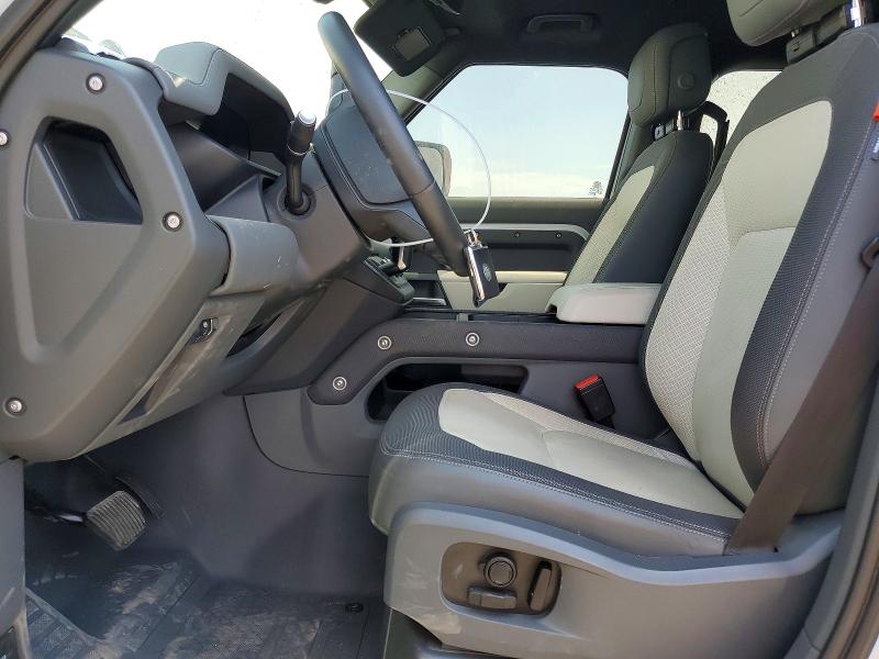 2023 Land rover Defender VIN SALE27EU6P2202823 COPART salvage auction — MINOR DENT/SCRATCHES, Salvage Title, sold $5,000 on 2026-07-27 (photo 7)
