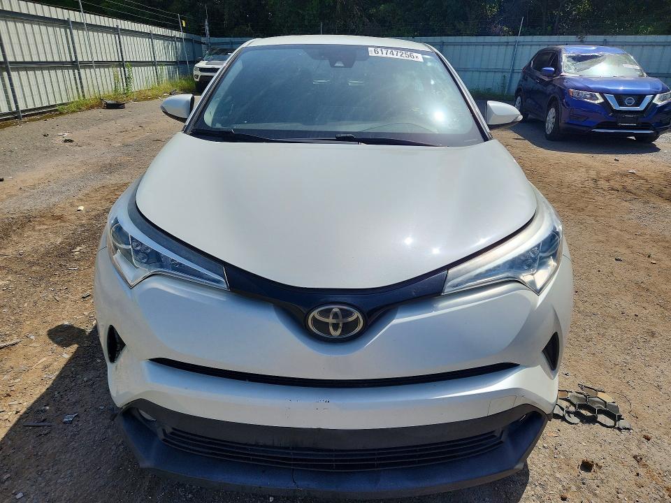 2019 Toyota C-hr VIN NMTKHMBX6KR087503 COPART salvage auction — MINOR DENT/SCRATCHES, FL - CERTIFICATE OF TITLE (P), sold $1,600 on 2026-07-30 (photo 5)